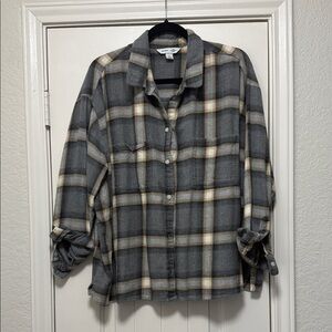 Old Navy Gray and Tan Plaid Shirt